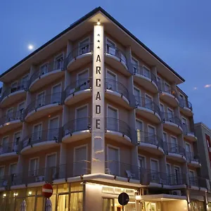 Arcade 3*, Rimini Italie