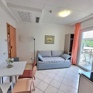 Mare 3*, Rimini Italie